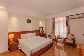 Seavitel Beach Hotel Da Nang