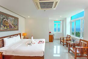 Seavitel Beach Hotel Da Nang