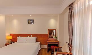 Seavitel Beach Hotel Da Nang