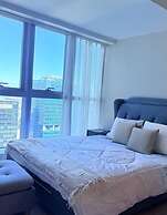 Uptown Parksuites Tower One