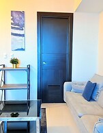 Uptown Parksuites Tower One