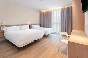 B&B HOTEL Sevilla Bormujos