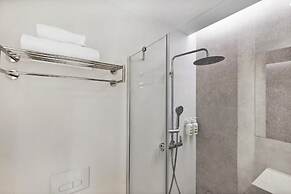 B&B HOTEL Sevilla Bormujos