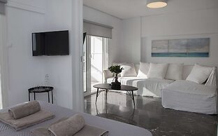 Luxury penthouse with stunning riviera view by GHH