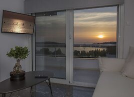 Luxury penthouse with stunning riviera view by GHH