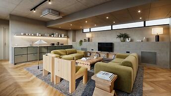 Bob W Helsinki Kamppi