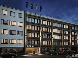 Bob W Helsinki Kamppi