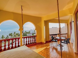 Kuzuri Kwetu Beachfront Apartments