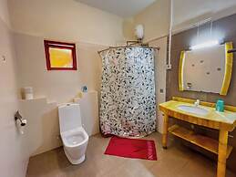 Kuzuri Kwetu Beachfront Apartments