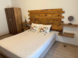 Gül Hanım Konağı