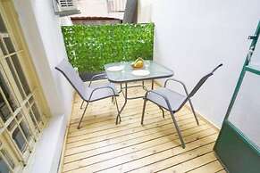 Boho Studios & Apts in Mar Mikhael