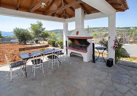 Villa with S. Pool Theologos by GHH