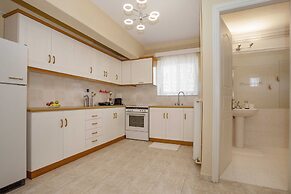 Villa with S. Pool Theologos by GHH