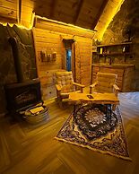 Stiela Suit Bungalov