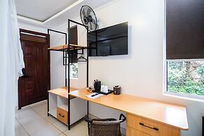 Harry's Kisumu Oasis