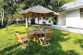 Harry's Kisumu Oasis