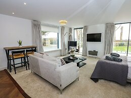 Dafarn Newydd Studio