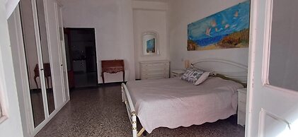 Super Central Rooms