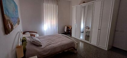 Super Central Rooms