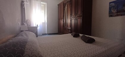 Super Central Rooms