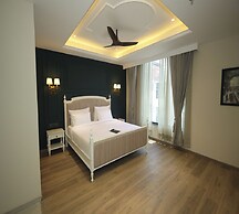 The Sunder Palace- Luxury Boutique Hotel