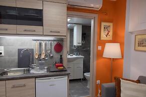 Ancient Thissio by GHH