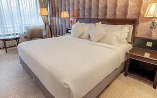 ARTOTEL Suites Aquila Bandung