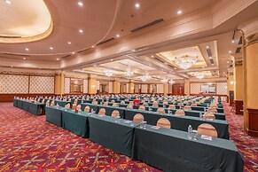 ARTOTEL Suites Aquila Bandung