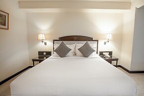 ARTOTEL Suites Aquila Bandung