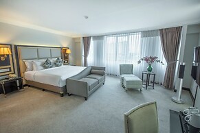 ARTOTEL Suites Aquila Bandung