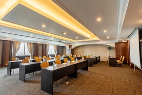 ARTOTEL Suites Aquila Bandung