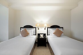 ARTOTEL Suites Aquila Bandung