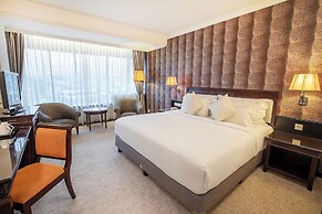 ARTOTEL Suites Aquila Bandung