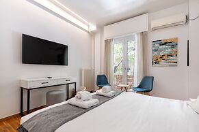 Viora Stunning Deluxe Studio in Athens