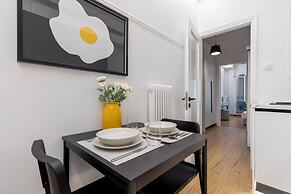 Viora Stunning Deluxe Studio in Athens