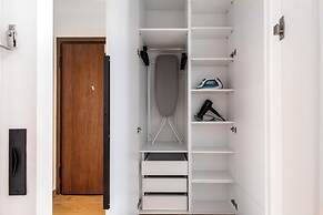 Viora Stunning Deluxe Studio in Athens