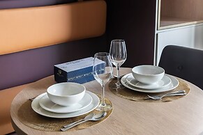 SIMPLY COMFORT Upside Living Burj View
