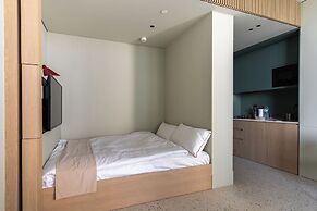 SIMPLY COMFORT Upside Living Burj View