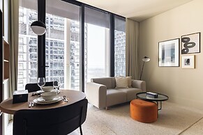 SIMPLY COMFORT Upside Living Burj View