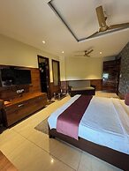 Sky Star Hotel