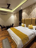 Sky Star Hotel