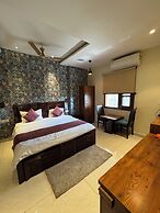 Sky Star Hotel