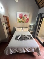 Singwe Private Safari lodge