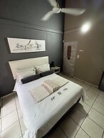 Singwe Private Safari lodge