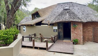 Singwe Private Safari lodge