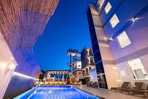 Mario Apartments