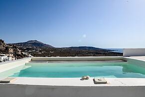 Amphora Helios Gem - Private Jacuzzi and Views