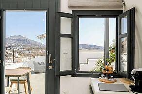 Amphora Meltemi Seaview Gem w Private Jacuzzi