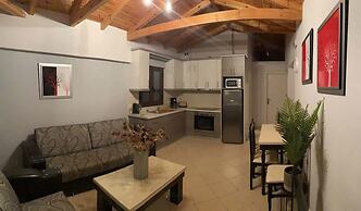 Villa Orestis - Stoupa Garden Getaway