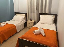Villa Orestis - Stoupa Garden Getaway